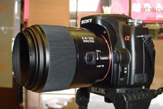 �� �}�N�������Y 100mm F2.8 Macro�@SAL100M28