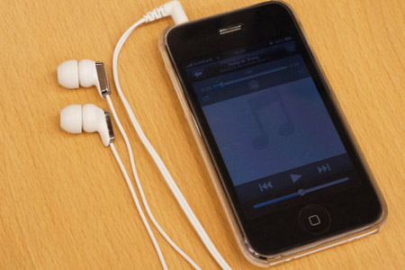 iPhone にぴったり! ソニー・イヤーレシーバー MDR-EX38IP