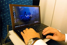 VAIO Zシリーズ（Z21系） レビュー 「新幹線（N700）系で使ってみた！」